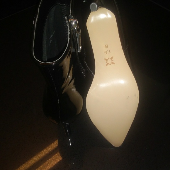 BCBGeneration - Picture 8 of 8